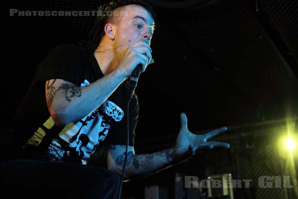 CANCER BATS - 2010-04-18 - PARIS - Batofar - 